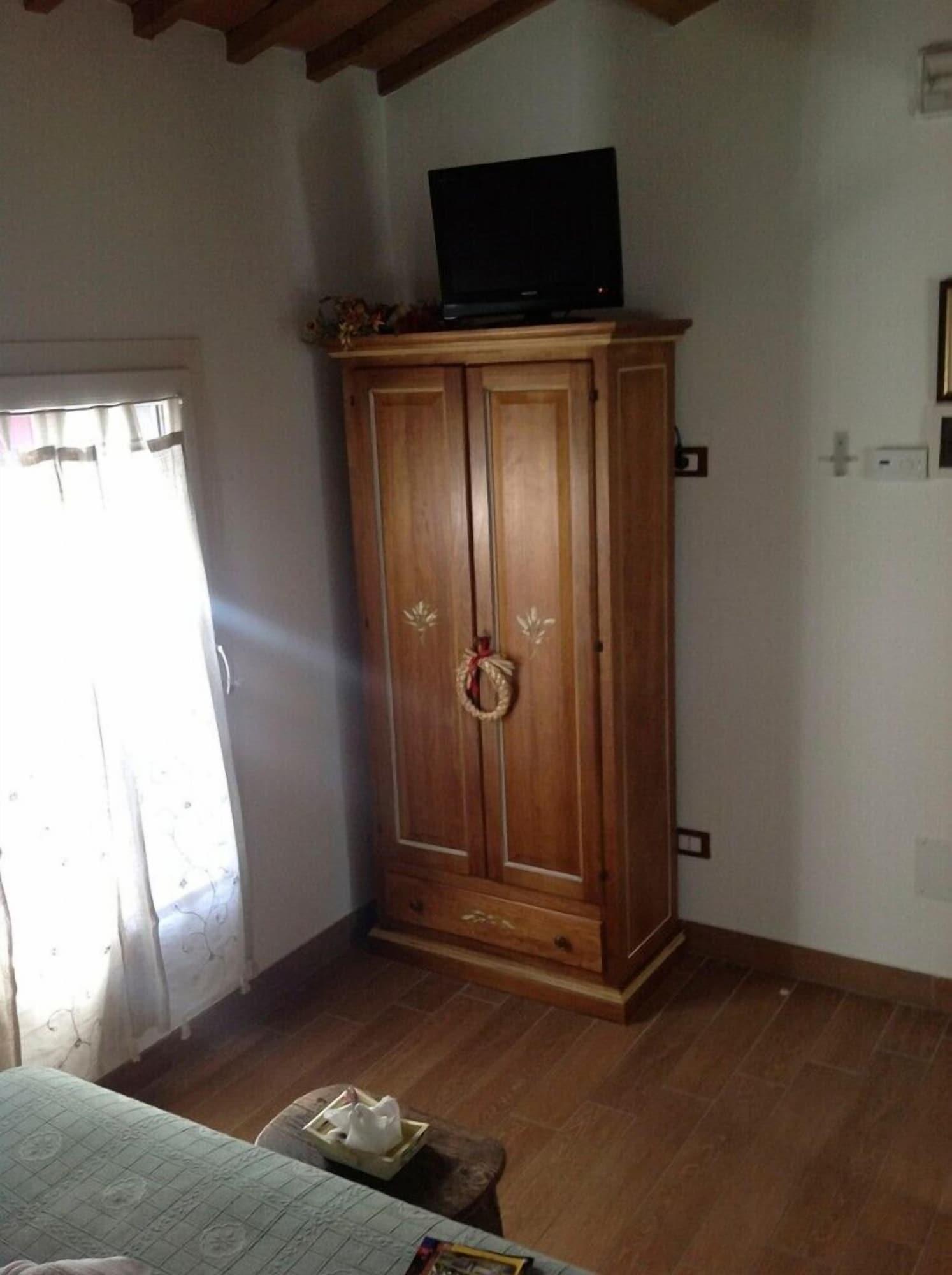 Ai Frutti Di Una Volta Room&Breakfast Ferrara Ngoại thất bức ảnh